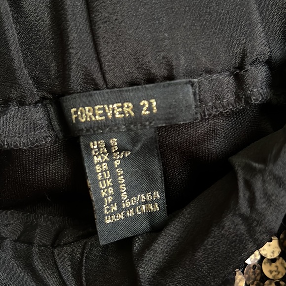 Sparkle Shorts - Picture 4 of 4